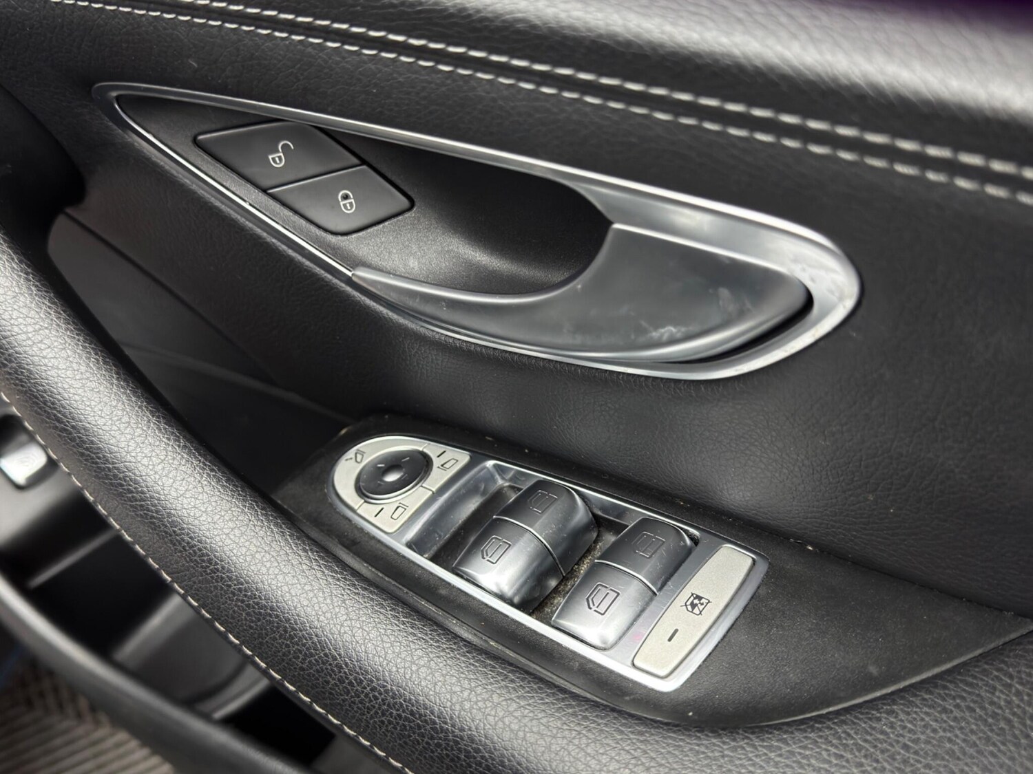 Used Mercedes-Benz E Class 2020 for sale - 77468405: Photo 45