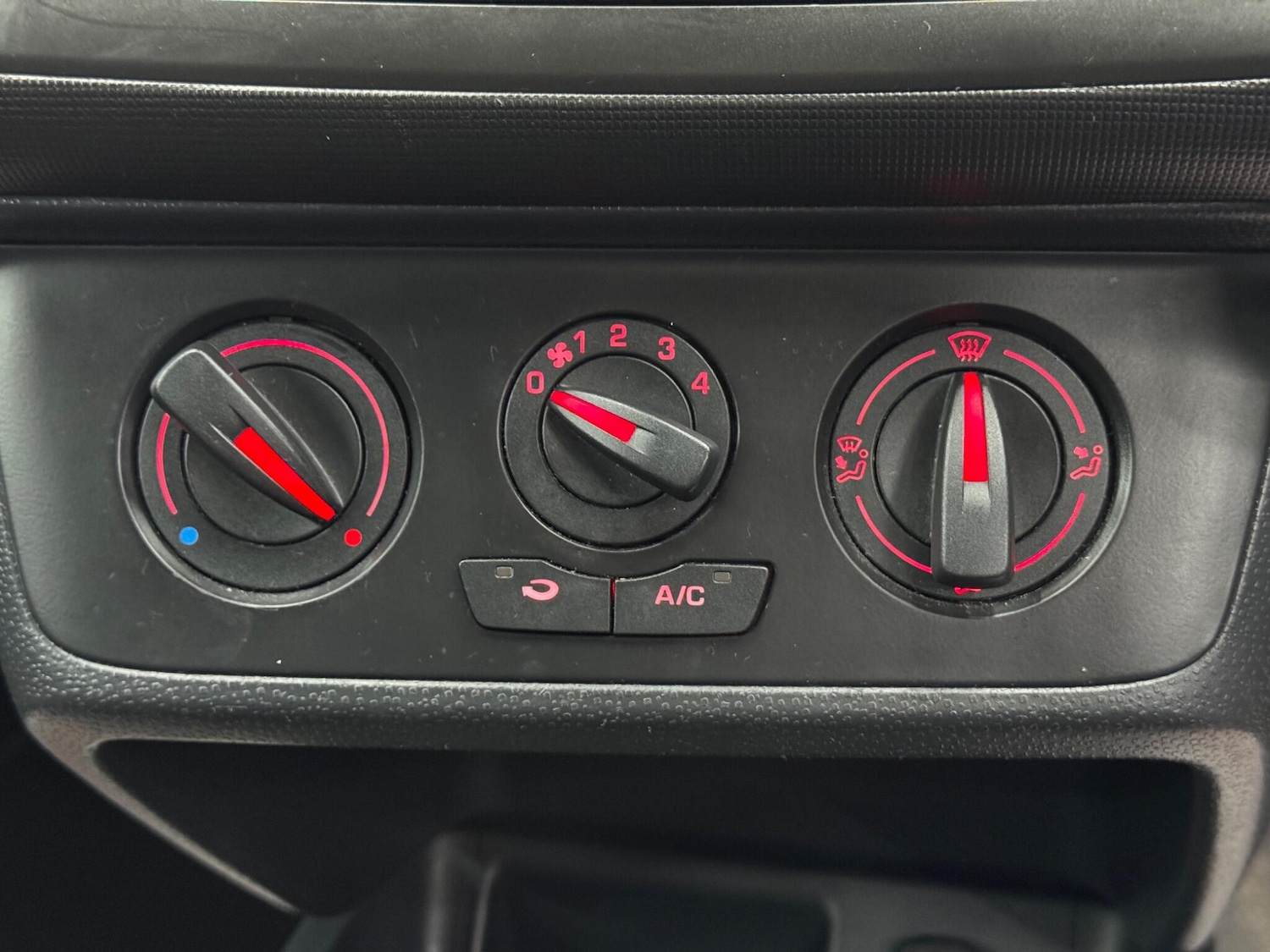 Used SEAT Ibiza 2015 for sale - 77440849: Photo 24