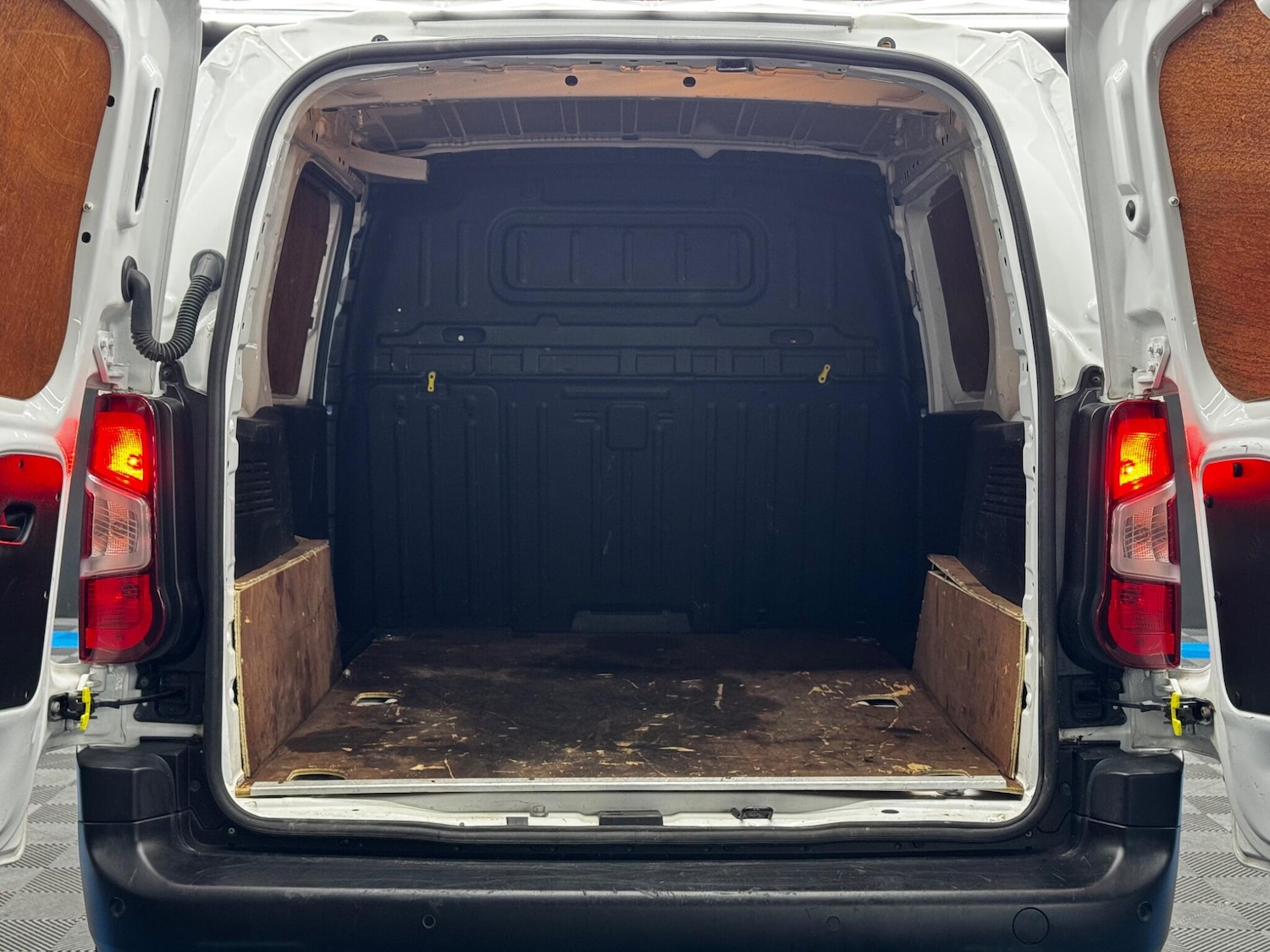 Used Citroen Berlingo 2020 for sale - 76995377: Photo 27