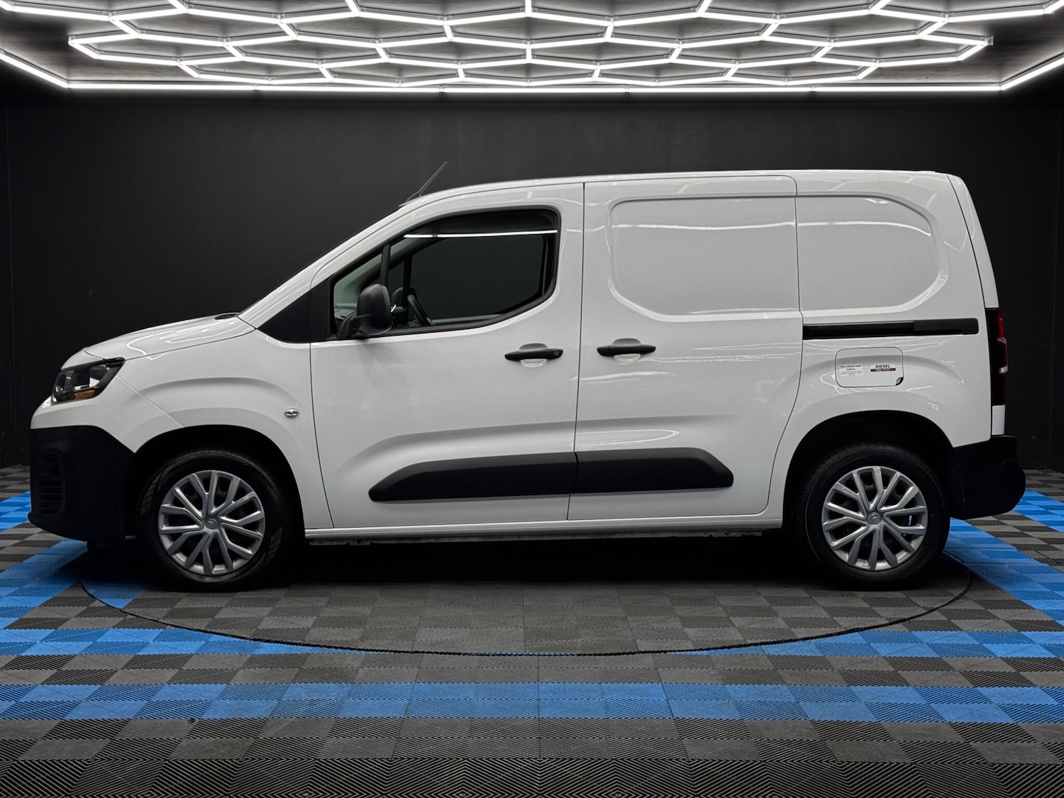 Used Citroen Berlingo 2020 for sale - 76995377: Photo 8