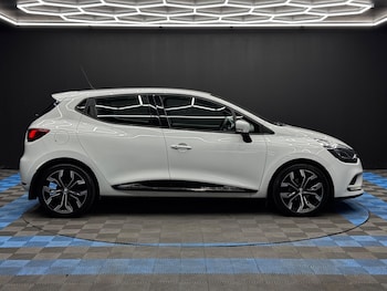 Used Renault Clio 2019 for sale - 79496556: Photo