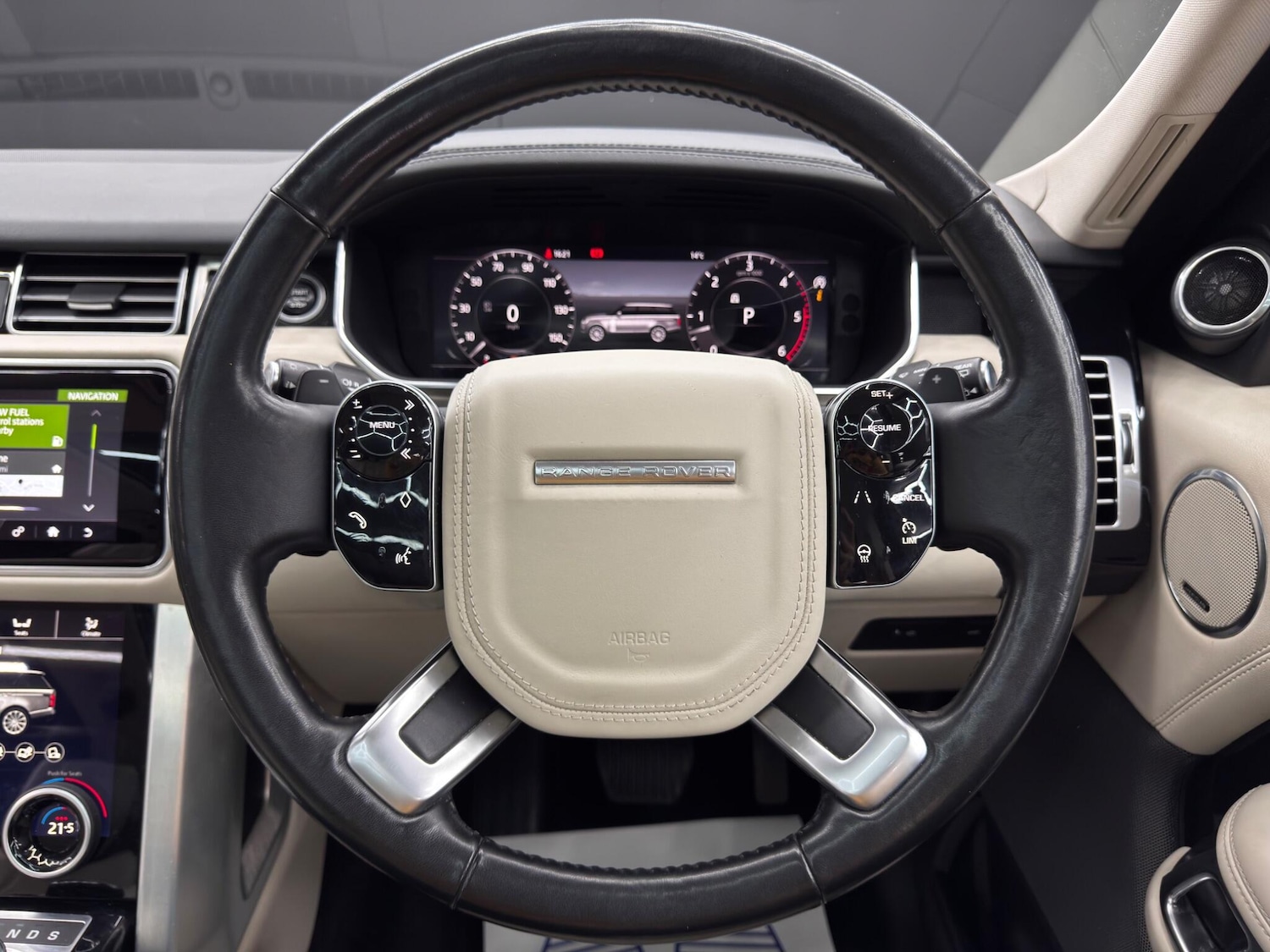 Used Land Rover Range Rover 2019 for sale - 76360700: Photo 18