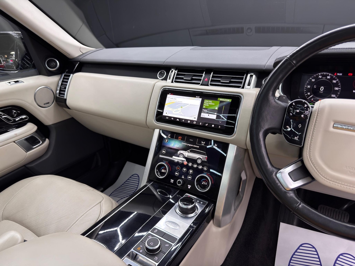 Used Land Rover Range Rover 2019 for sale - 76360700: Photo 22