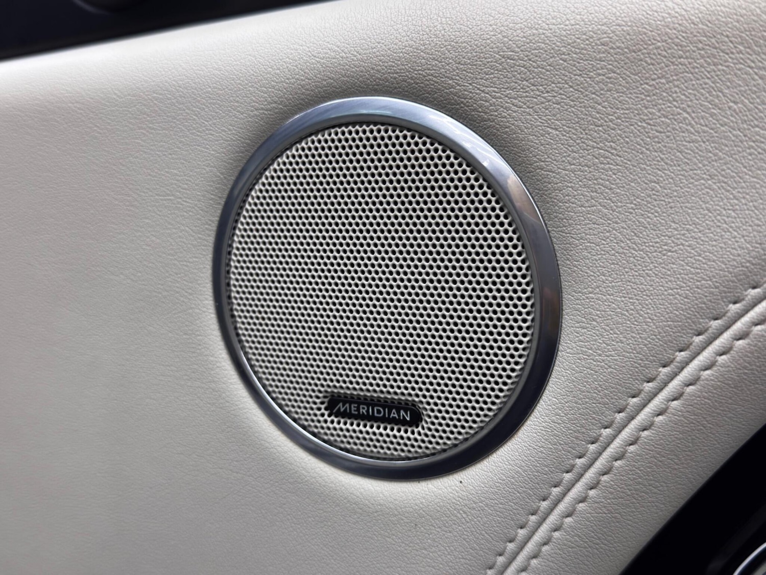 Used Land Rover Range Rover 2019 for sale - 76360700: Photo 49