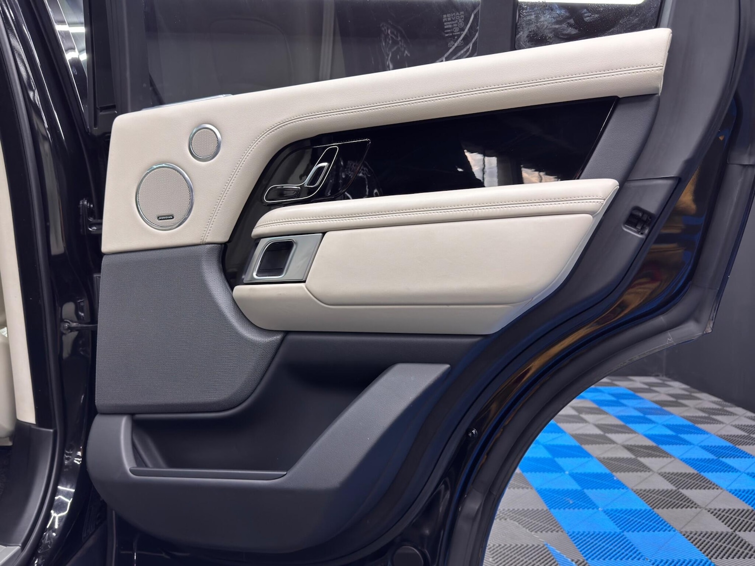 Used Land Rover Range Rover 2019 for sale - 76360700: Photo 51