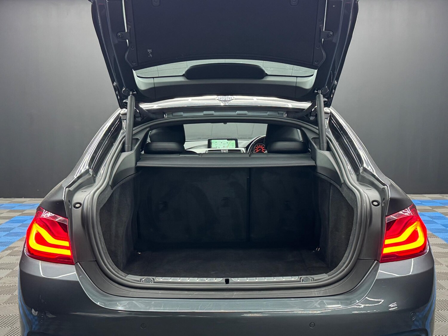 Used BMW 4 Series 2019 for sale - 77358399: Photo 39