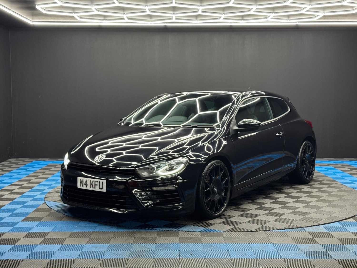 Used Volkswagen Scirocco for sale - 77484470: Photo 3