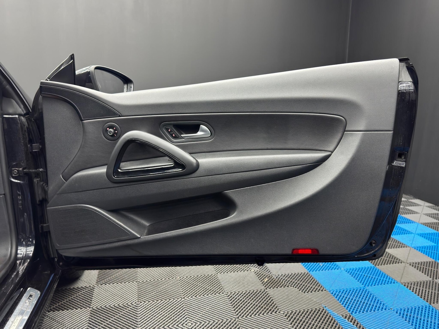 Used Volkswagen Scirocco for sale - 77484470: Photo 39