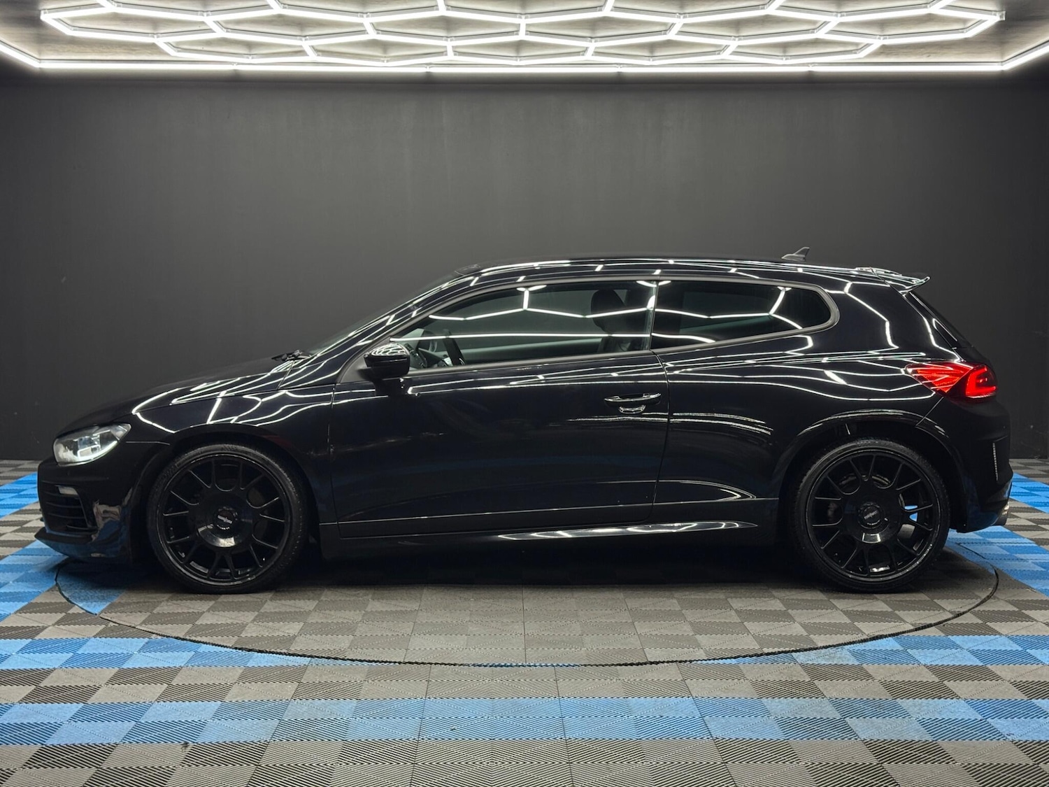 Used Volkswagen Scirocco for sale - 77484470: Photo 8