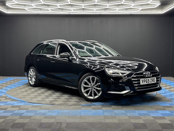 Used Audi A4 Avant 2019 for sale - 74862351: Photo 1