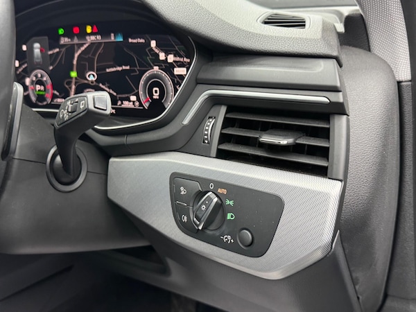 Used Audi A4 Avant 2019 for sale - 74862351: Photo 25