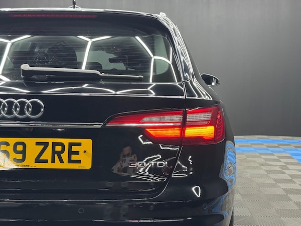 Used Audi A4 Avant 2019 for sale - 74862351: Photo 43