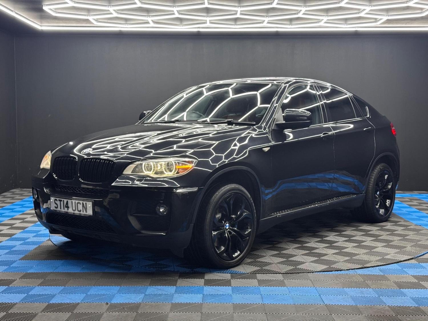 Used BMW X6 2014 for sale - 76349908: Photo 3