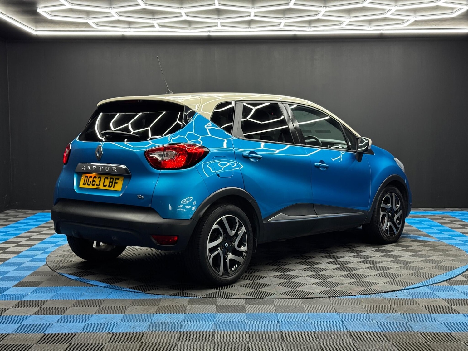 Used Renault Captur 2013 for sale - 76584824: Photo 5