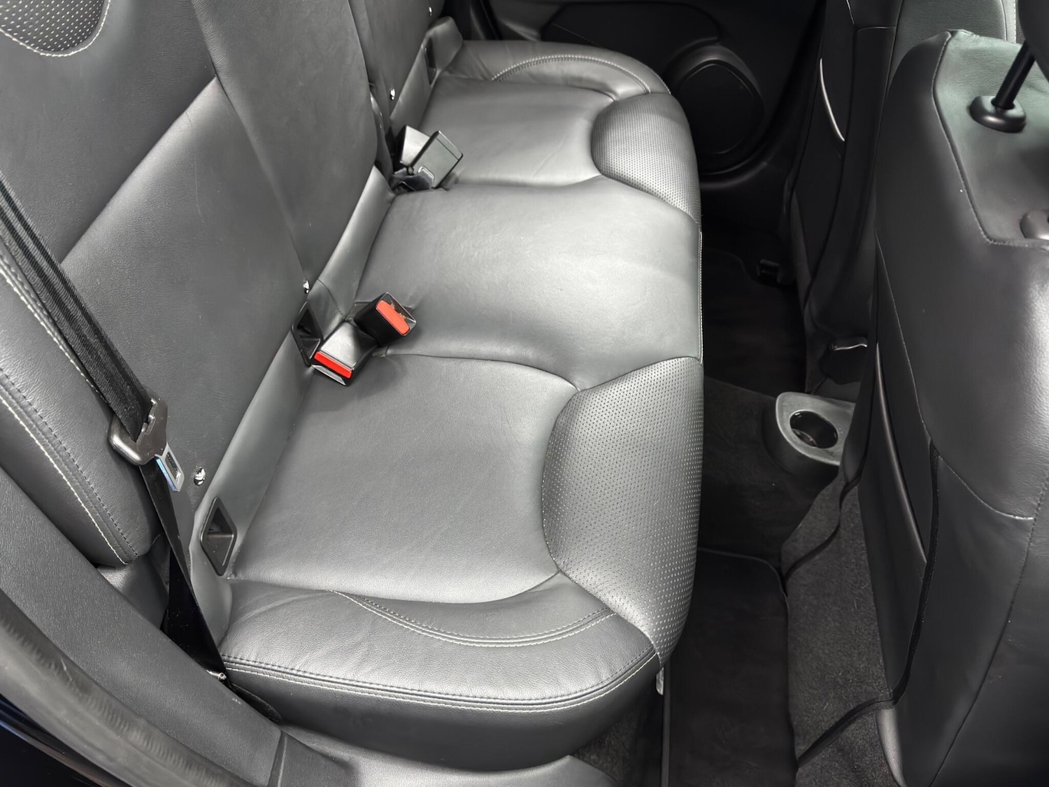 Used Renault Clio 2017 for sale - 76440724: Photo 16