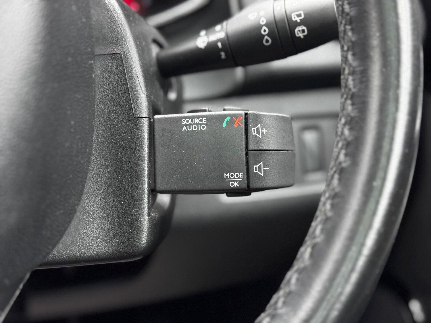 Used Renault Clio 2017 for sale - 76440724: Photo 21