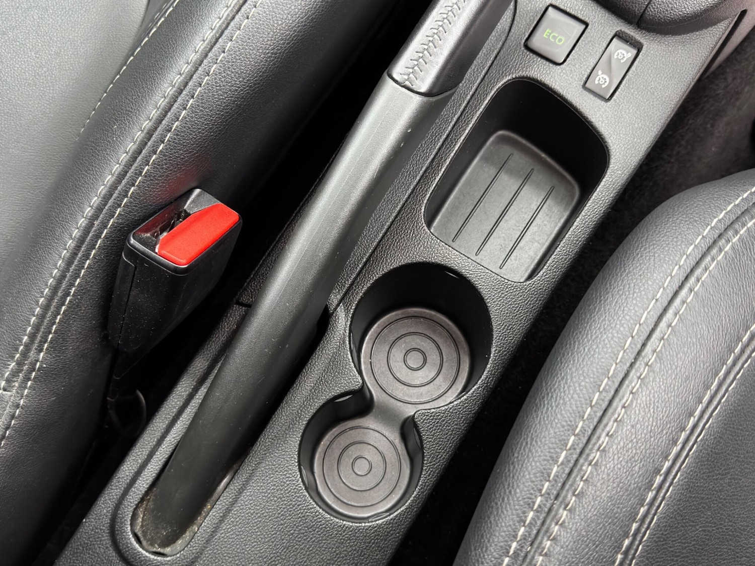 Used Renault Clio 2017 for sale - 76440724: Photo 24