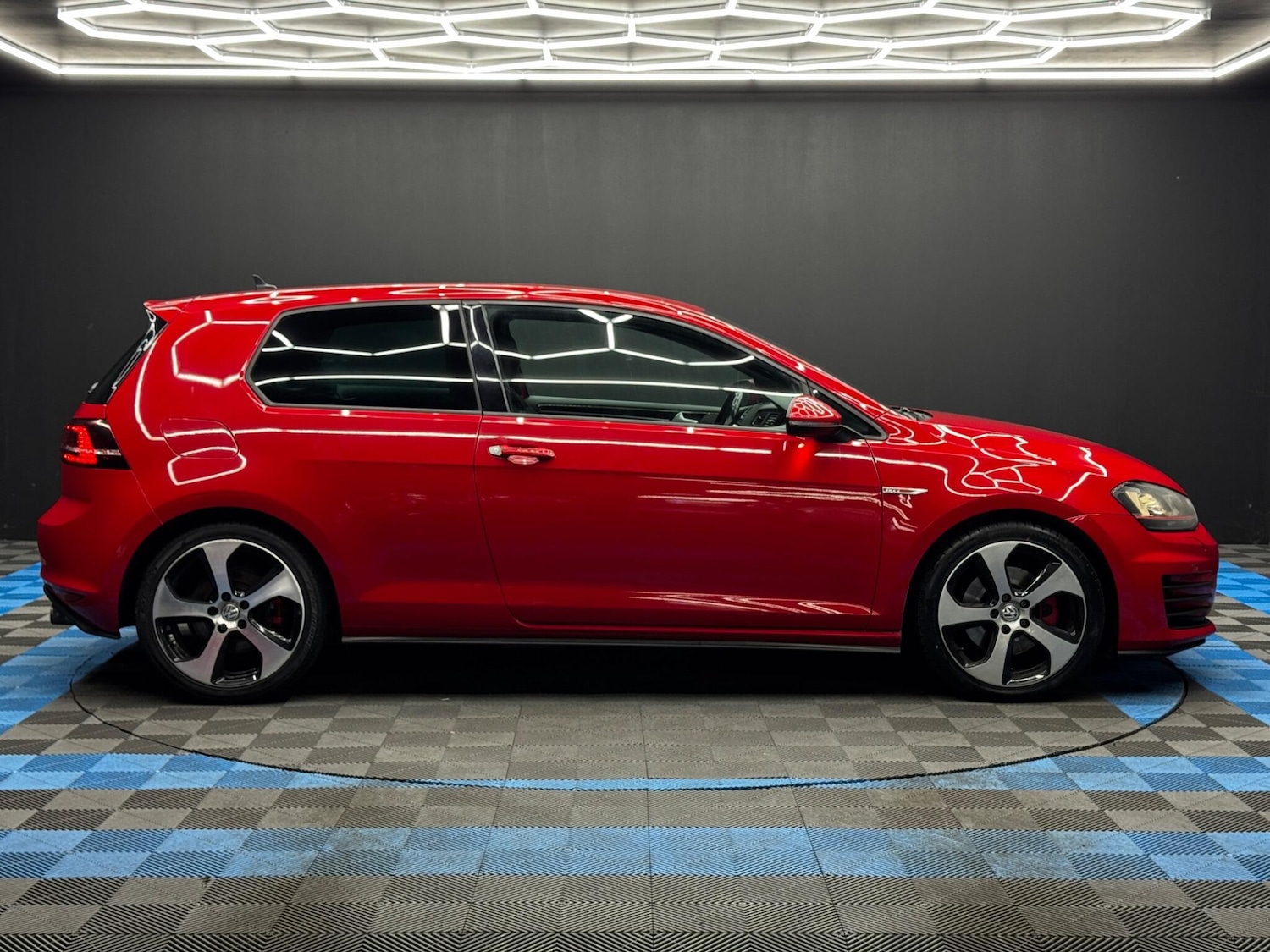 Used Volkswagen Golf 2015 for sale - 77696284: Photo 4