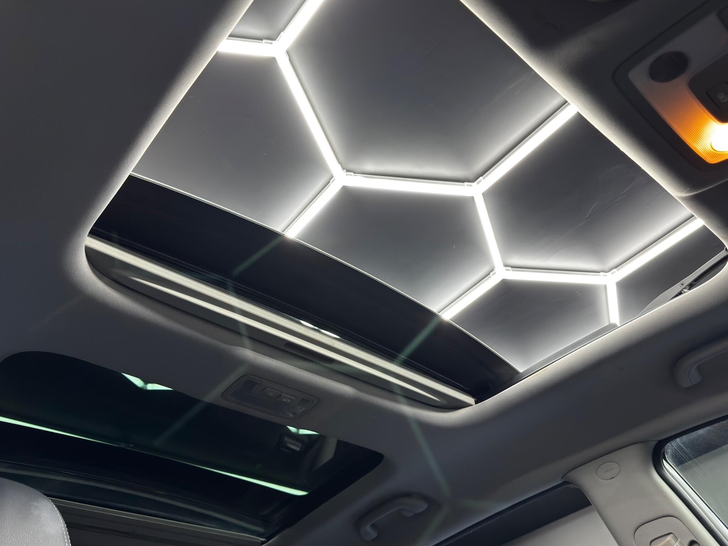 Used Kia Sportage 2015 for sale - 76499183: Photo 32