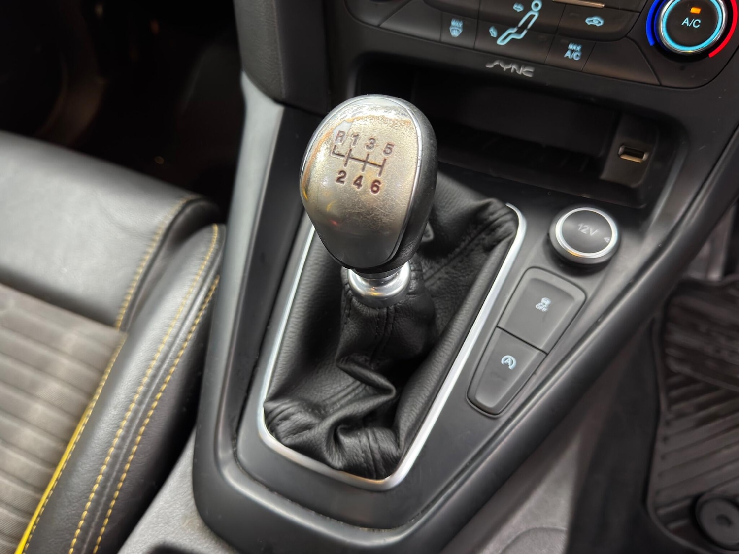 Used Ford Focus 2015 for sale - 77143348: Photo 24