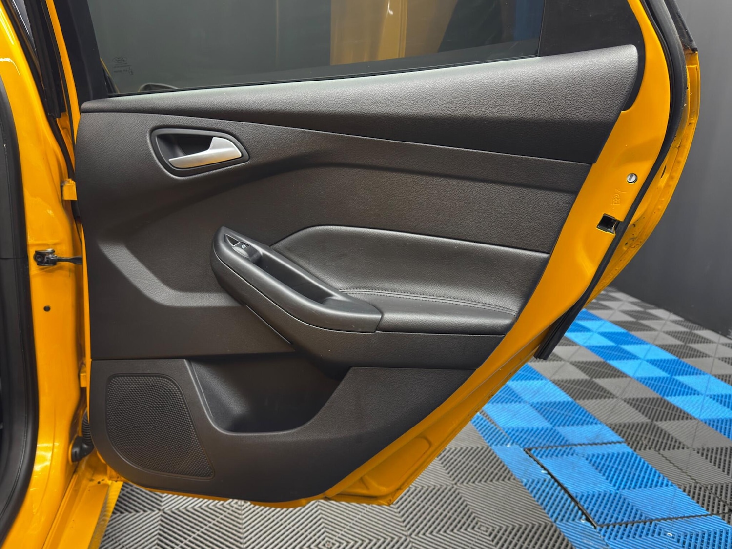 Used Ford Focus 2015 for sale - 77143348: Photo 37