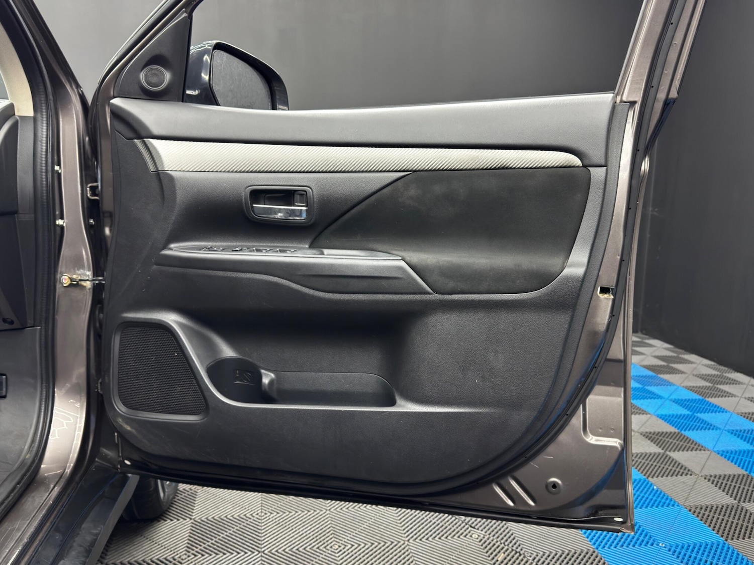 Used Mitsubishi Outlander for sale - 77794434: Photo 32