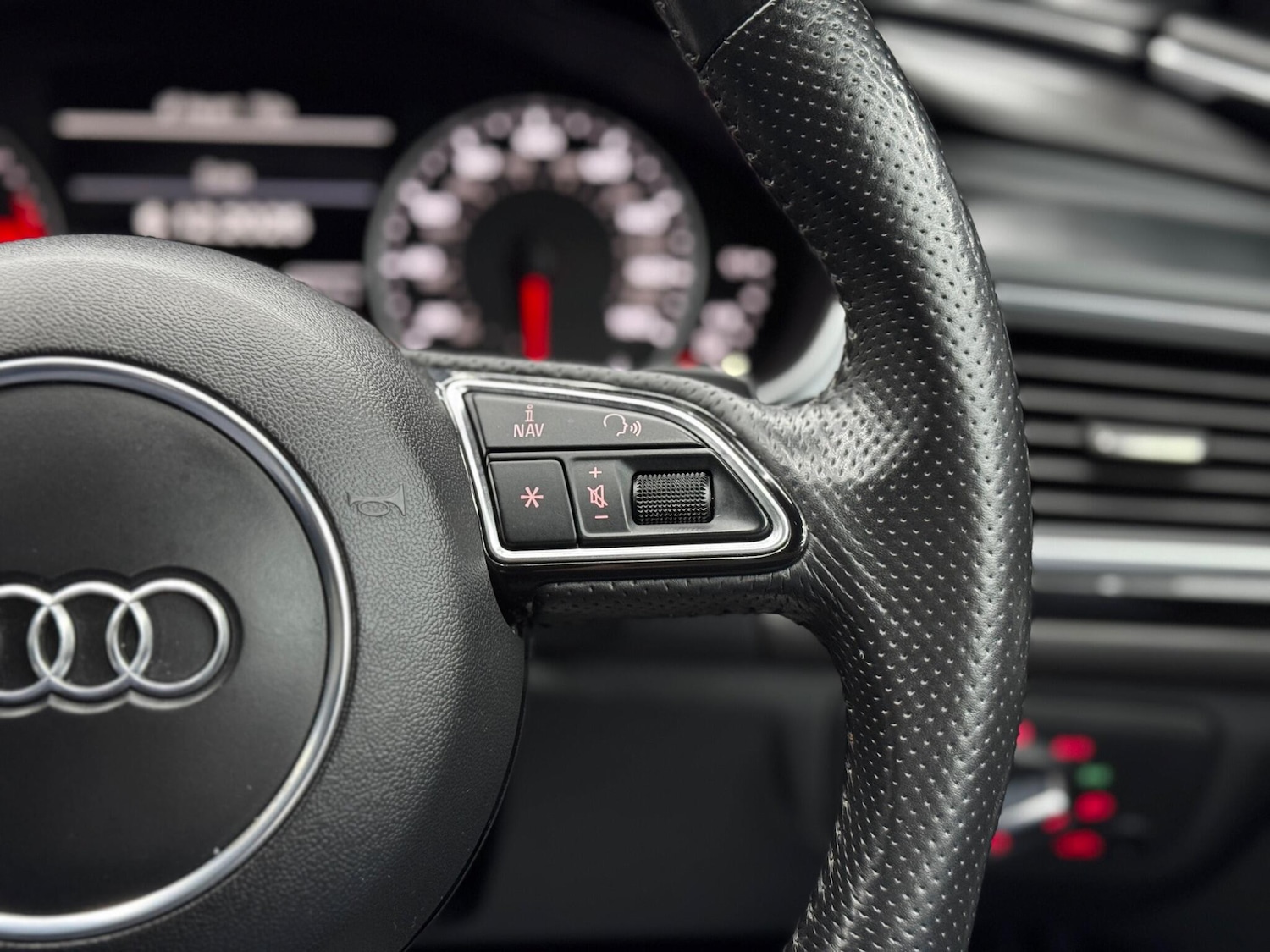 Used Audi A6 2013 for sale - 76855823: Photo 21