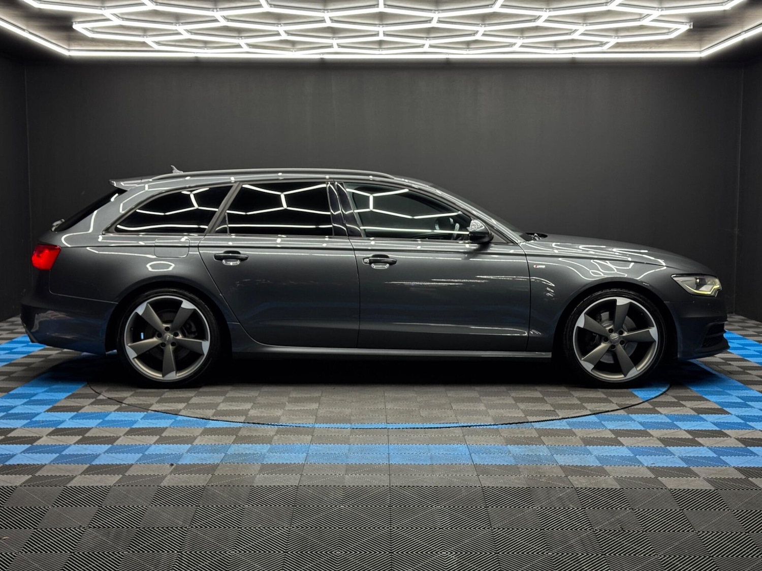 Used Audi A6 2013 for sale - 76855823: Photo 4