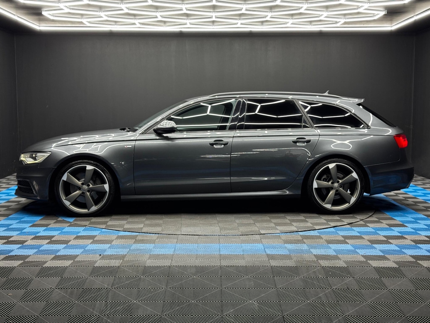 Used Audi A6 2013 for sale - 76855823: Photo 8