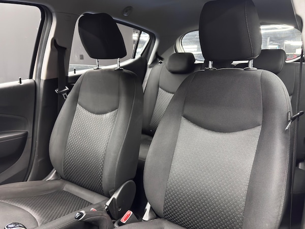 Used Vauxhall Viva 2016 for sale - 76282655: Photo 14