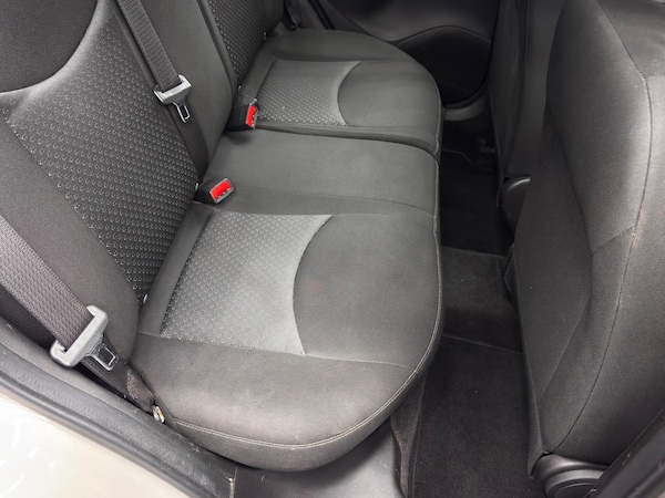 Used Vauxhall Viva 2016 for sale - 76282655: Photo 16