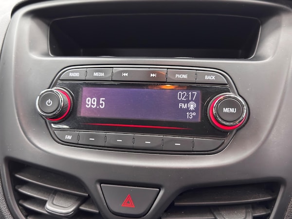 Used Vauxhall Viva 2016 for sale - 76282655: Photo 28