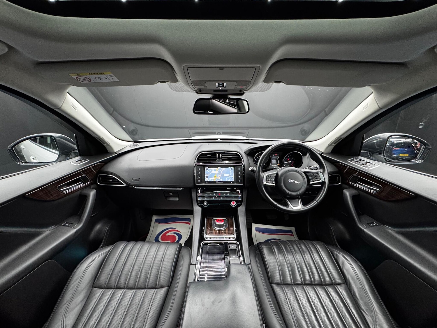 Used Jaguar F-Pace 2018 for sale - 76499776: Photo 17