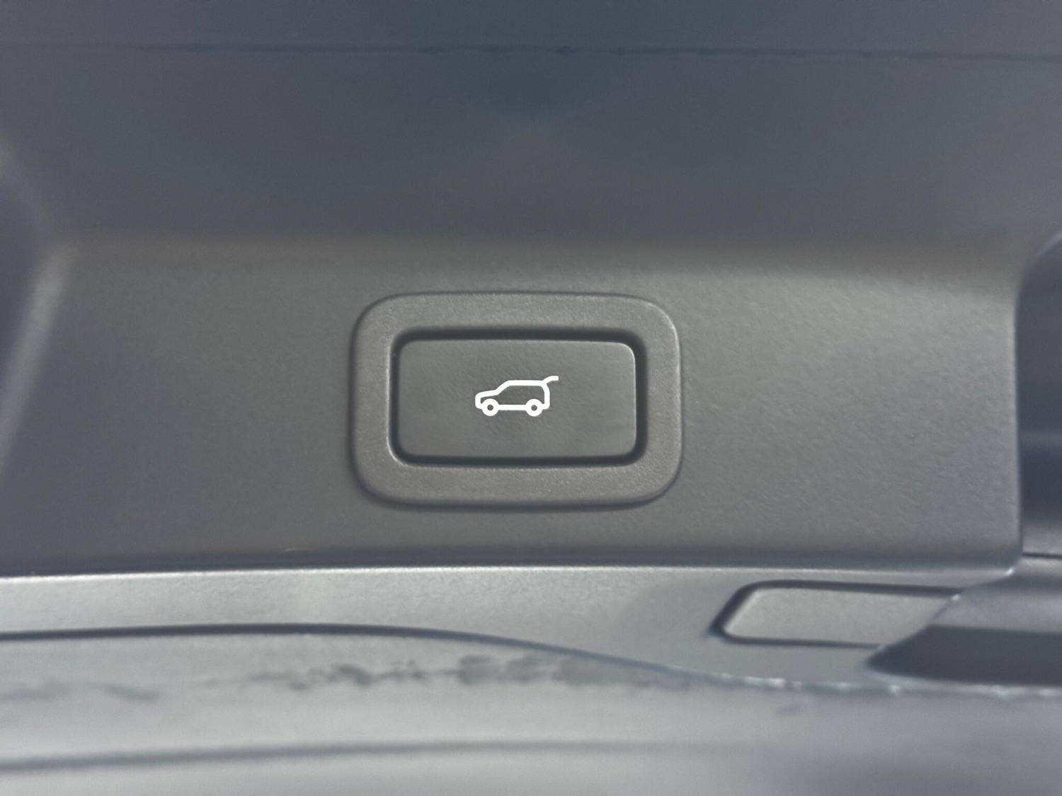 Used Jaguar F-Pace 2018 for sale - 76499776: Photo 41