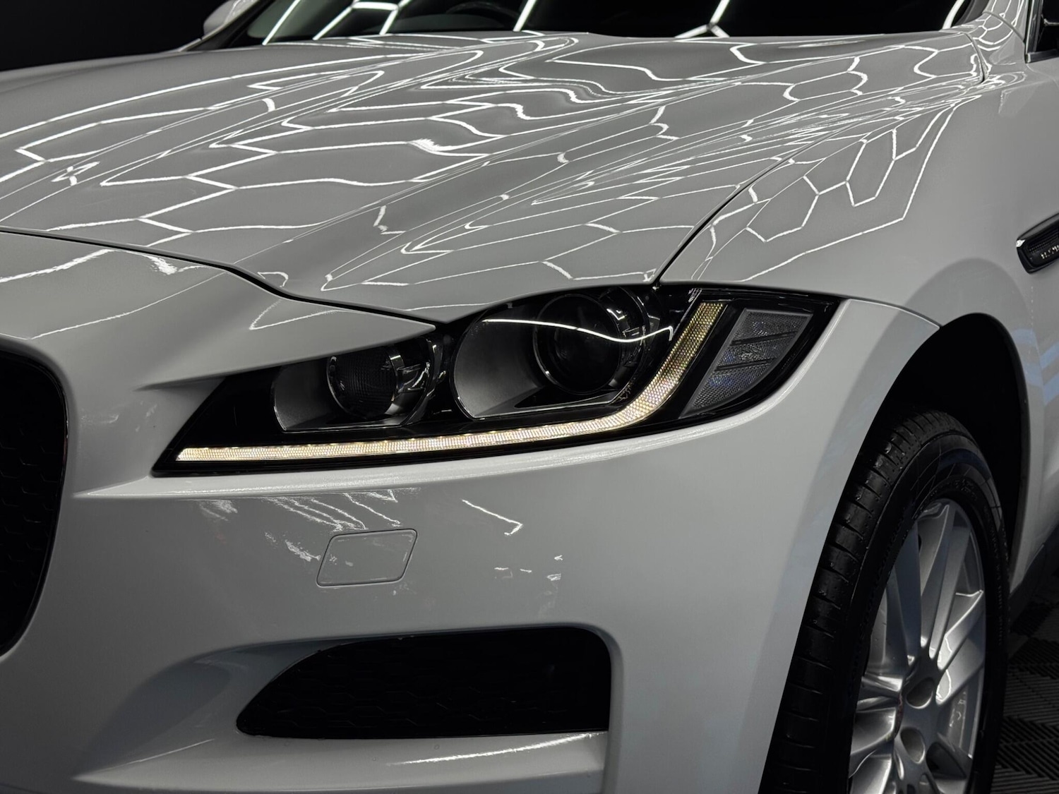 Used Jaguar F-Pace 2018 for sale - 76499776: Photo 52