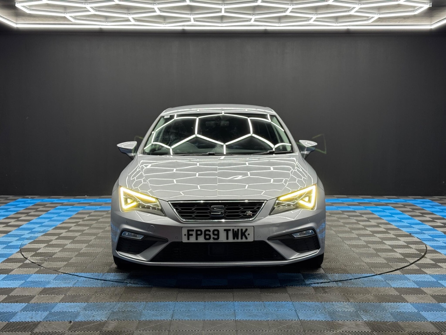 Used SEAT Leon for sale - 77695976: Photo 2