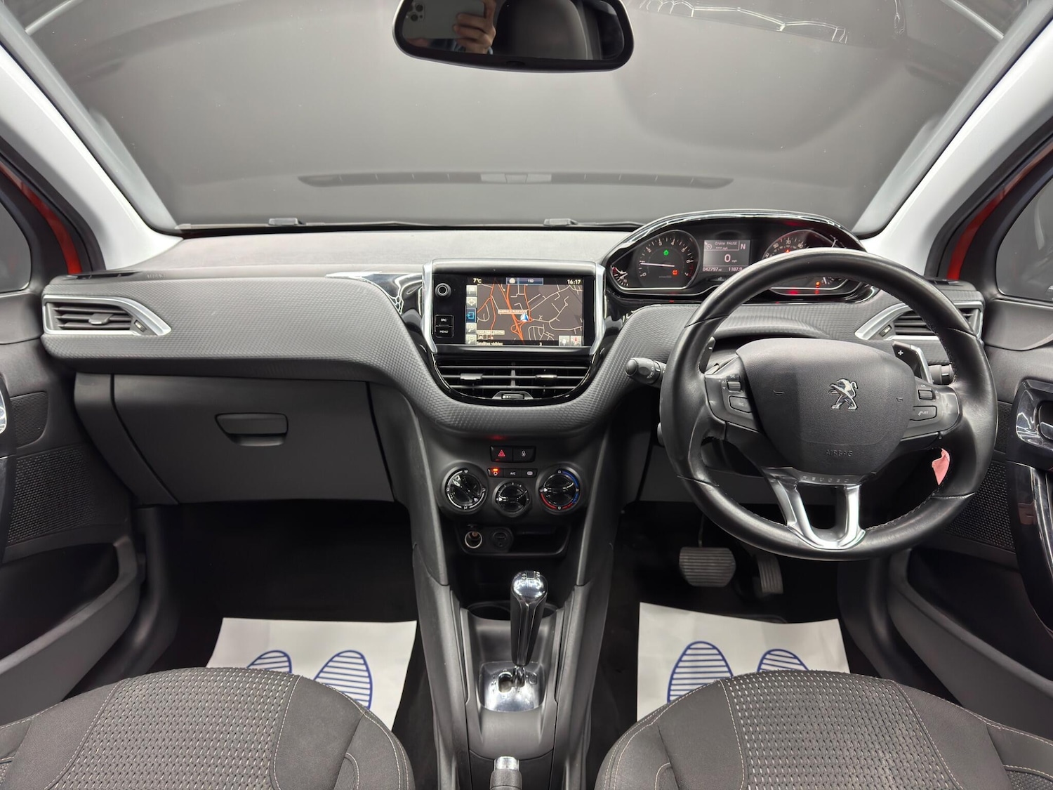 Used Peugeot 208 2016 for sale - 76688946: Photo 10