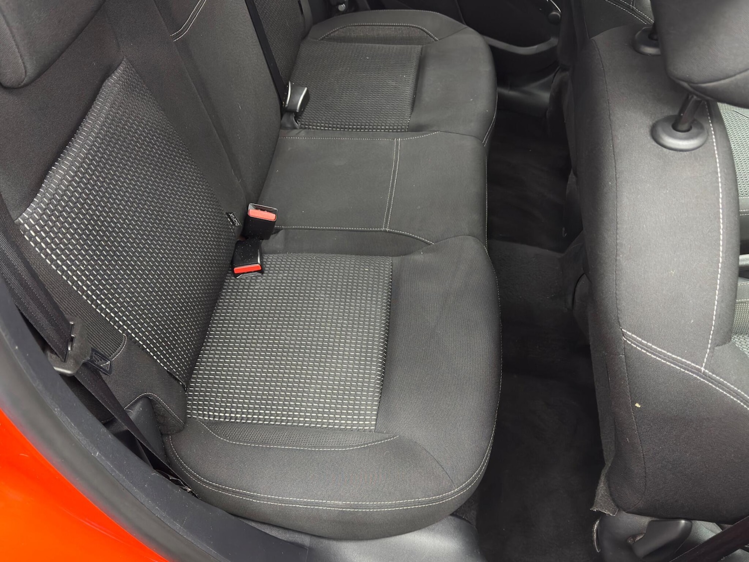 Used Peugeot 208 2016 for sale - 76688946: Photo 16