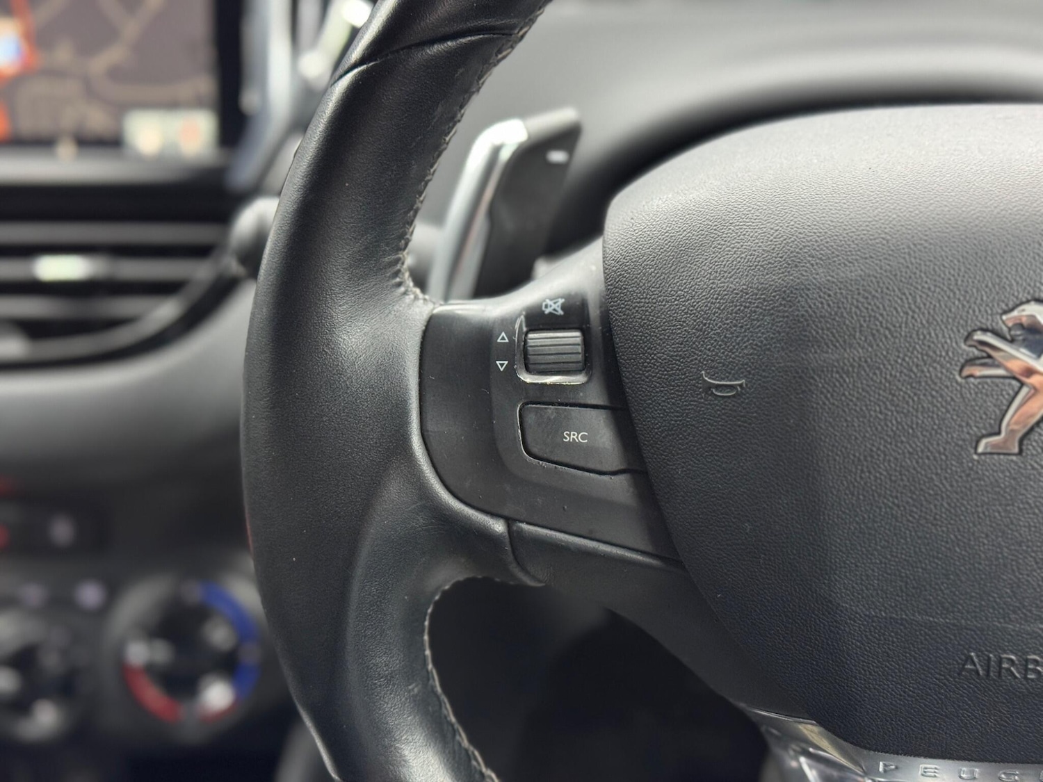 Used Peugeot 208 2016 for sale - 76688946: Photo 20