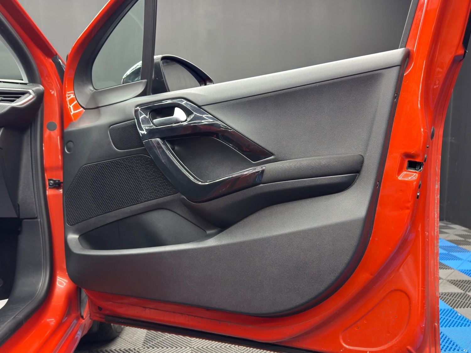 Used Peugeot 208 2016 for sale - 76688946: Photo 37