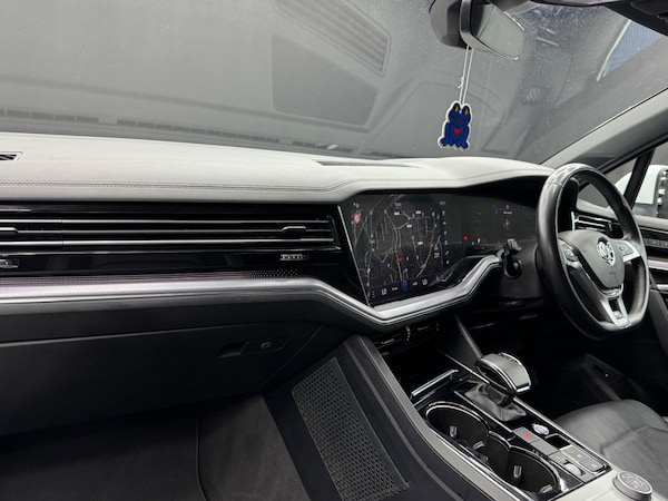 Used Volkswagen Touareg 2019 for sale - 75782073: Photo 11