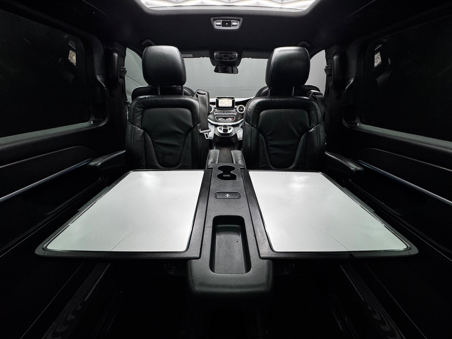 Used Mercedes-Benz V-Class 2018 for sale - 76824564: Photo 18