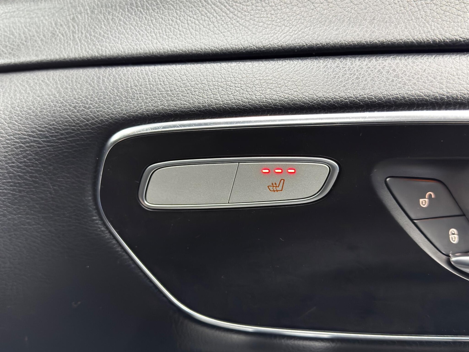 Used Mercedes-Benz V-Class 2018 for sale - 76824564: Photo 41