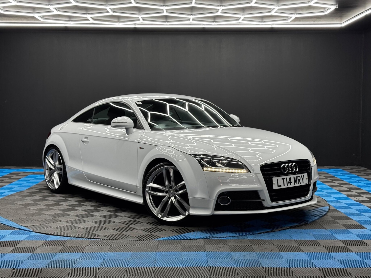 Used Audi TT 2014 for sale - 76780698: Photo 1