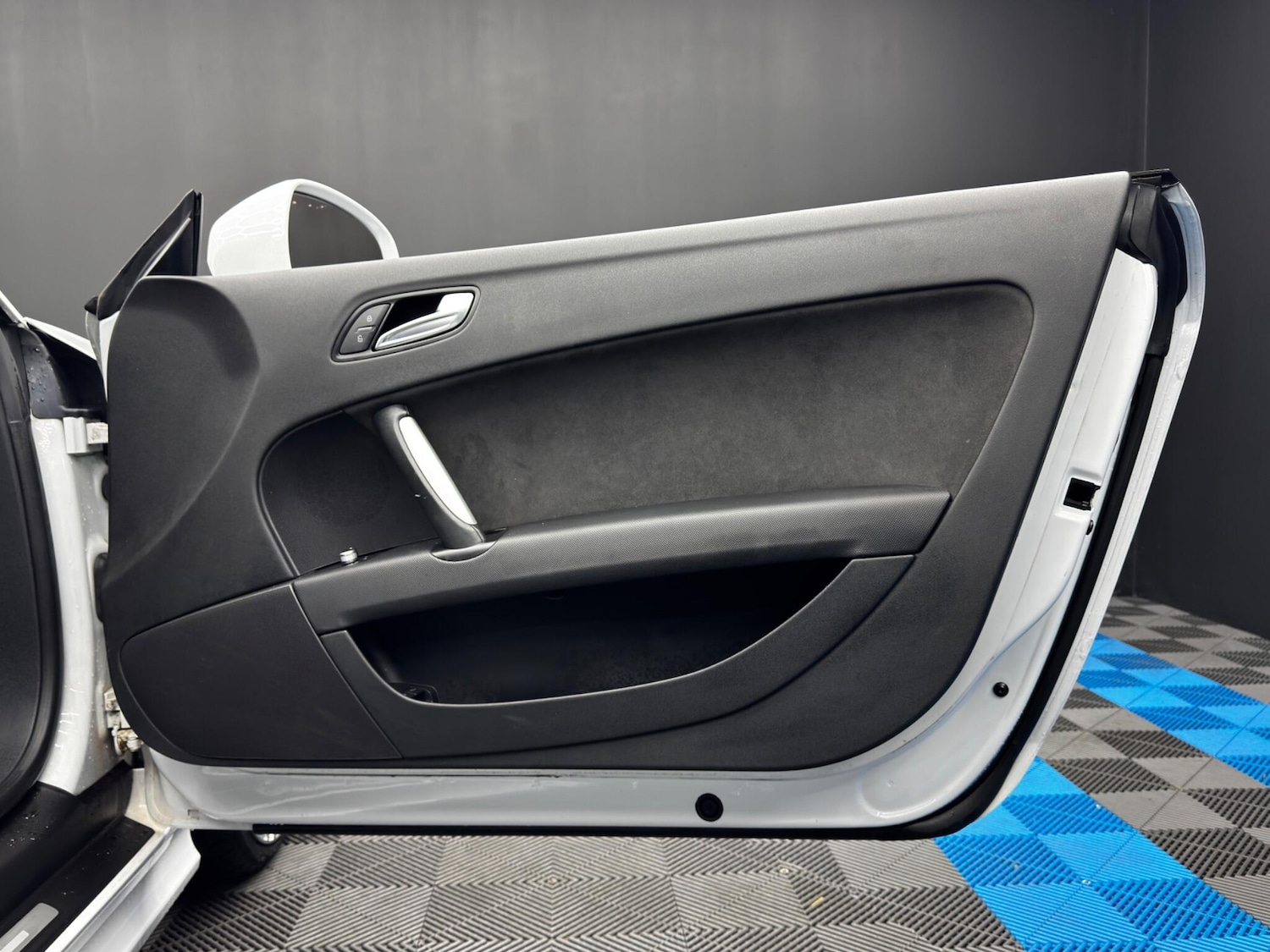 Used Audi TT 2014 for sale - 76780698: Photo 30