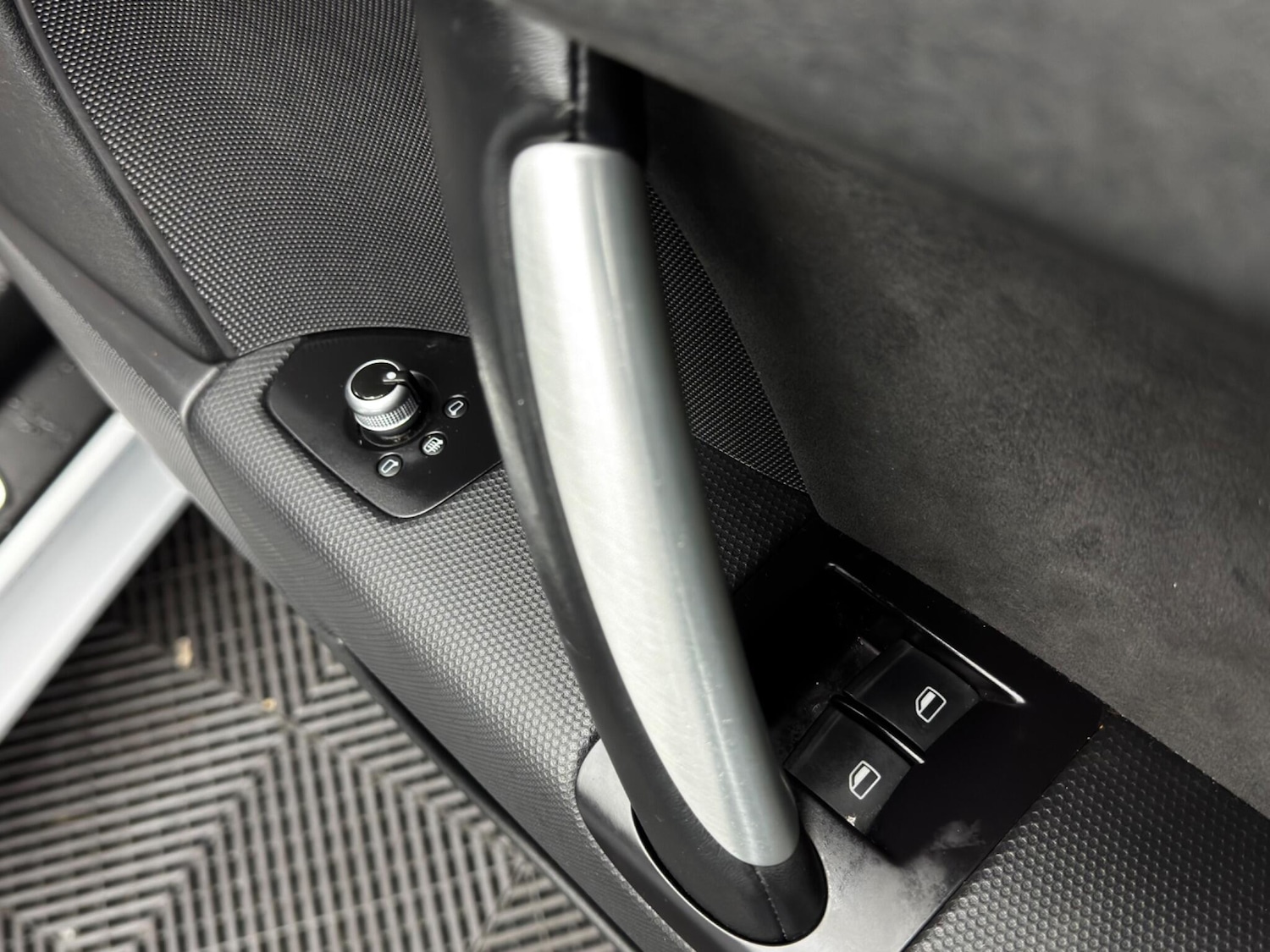 Used Audi TT 2014 for sale - 76780698: Photo 32