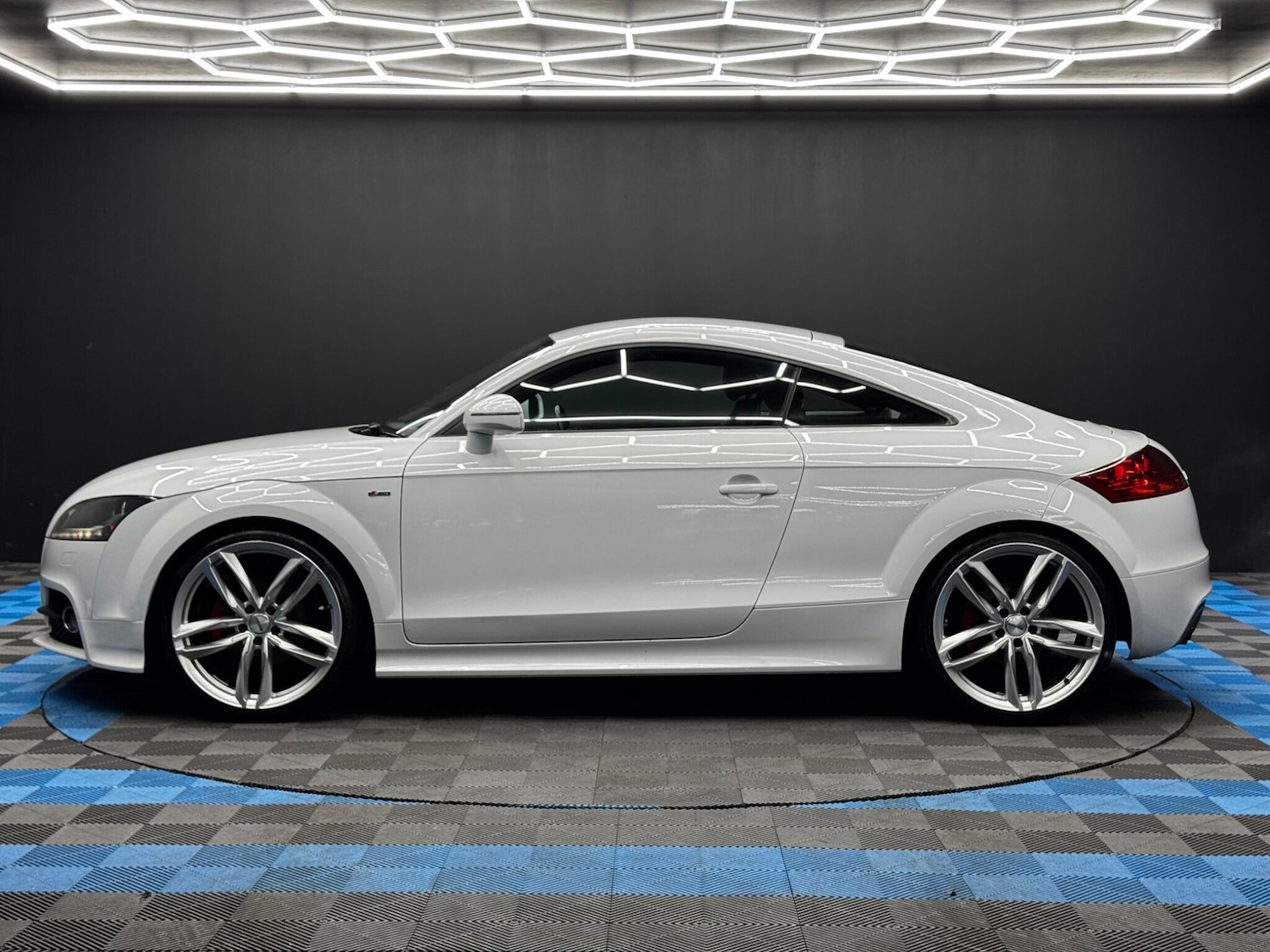 Used Audi TT 2014 for sale - 76780698: Photo 8