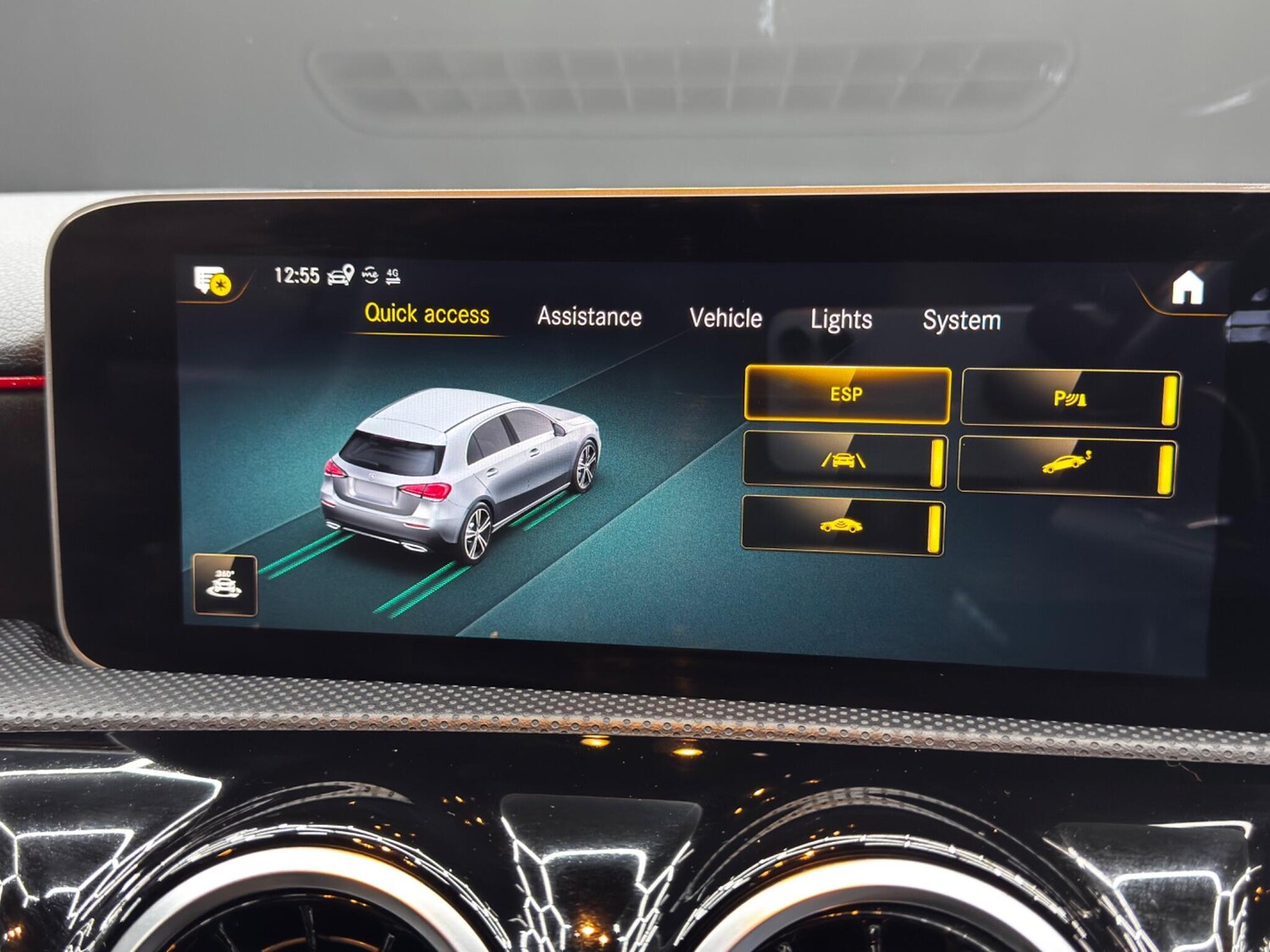 Used Mercedes-Benz A-Class 2019 for sale - 76377943: Photo 33