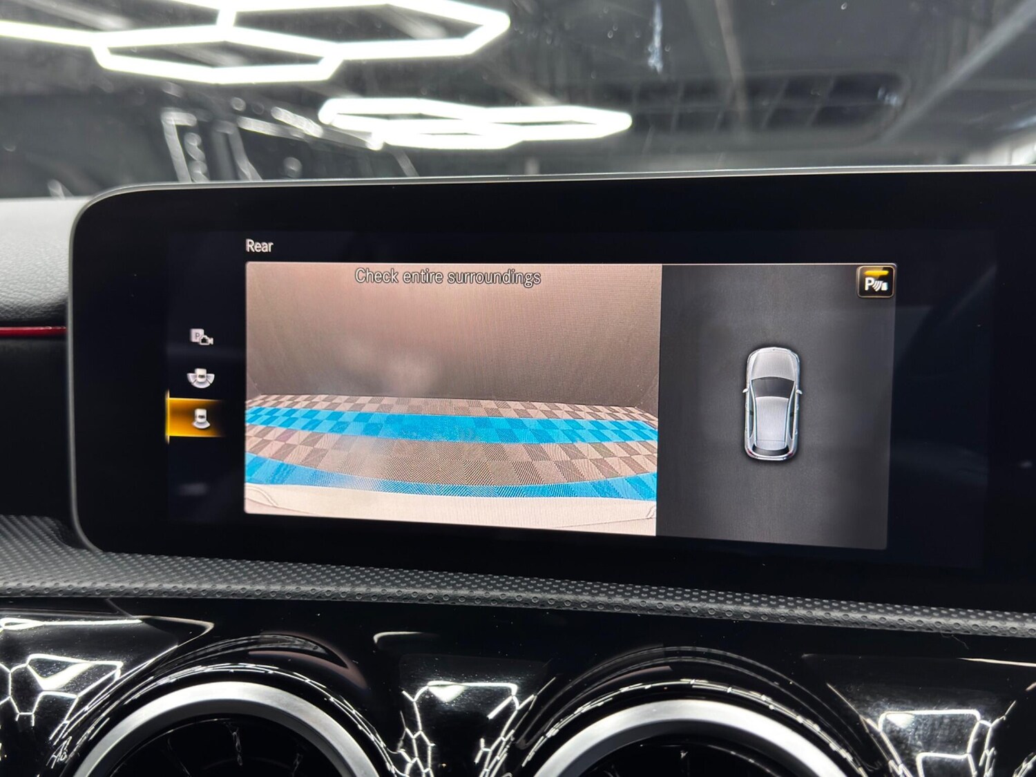 Used Mercedes-Benz A-Class 2019 for sale - 76377943: Photo 37