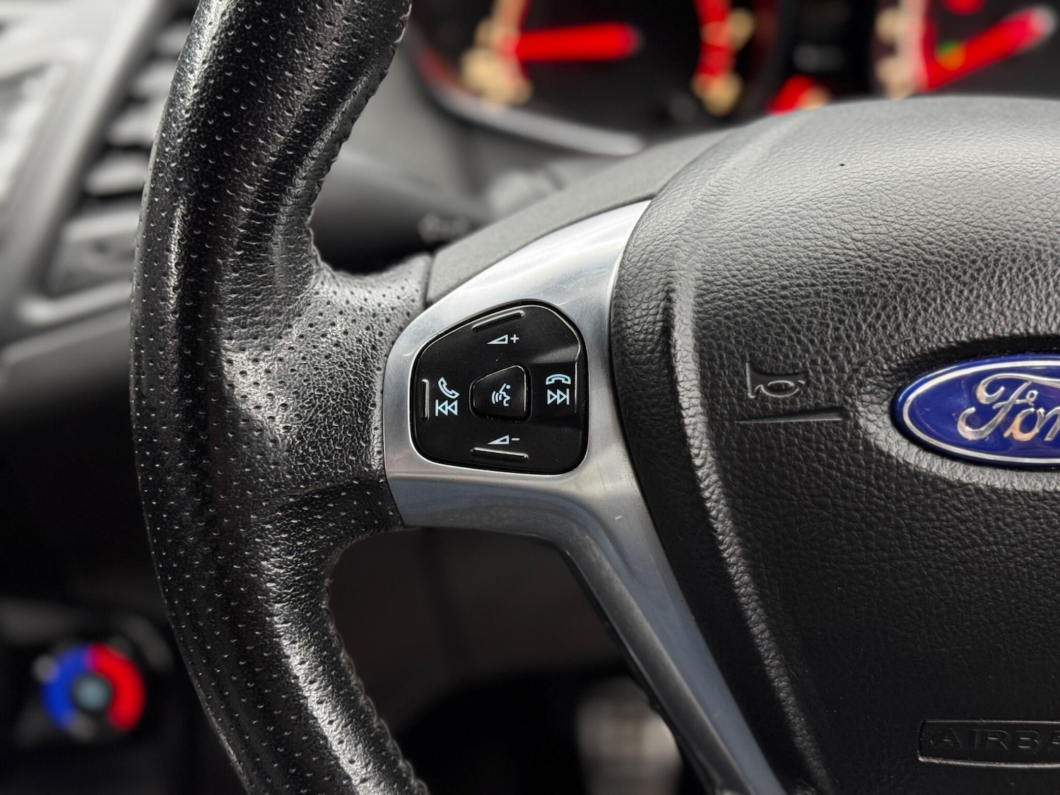 Used Ford Fiesta 2014 for sale - 76607424: Photo 19